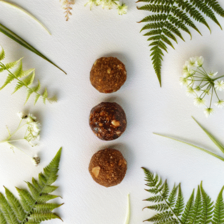 Trio Combo 1 (Anjeer Dry Fruits Laddu, Gond and Methi Laddu)